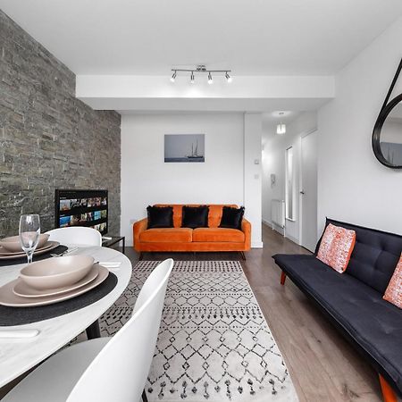 Central London Two Bedroom Serviced Apartment - Nine Elms Luxury Stay - Vauxhall & Westminster Екстер'єр фото