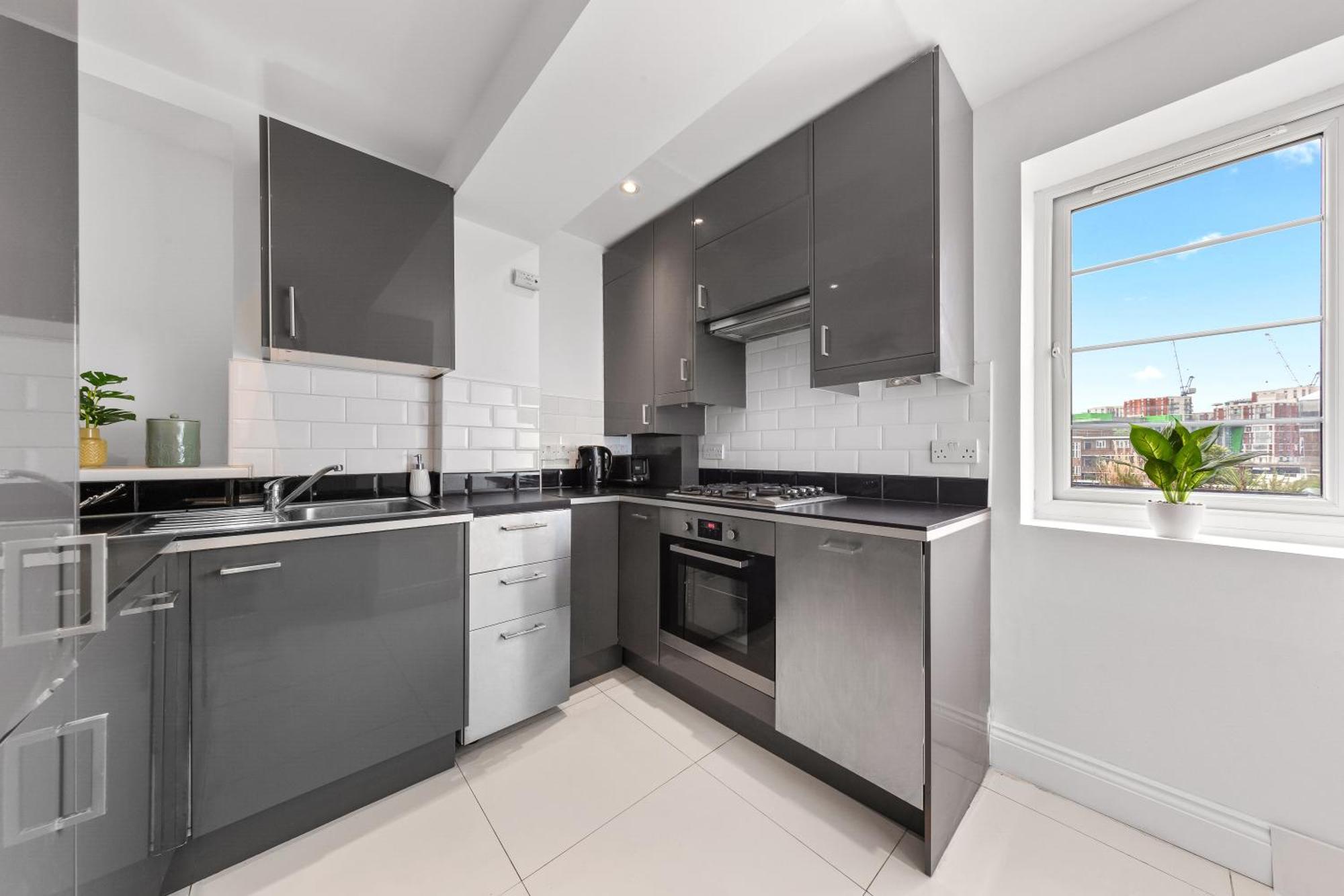 Central London Two Bedroom Serviced Apartment - Nine Elms Luxury Stay - Vauxhall & Westminster Екстер'єр фото